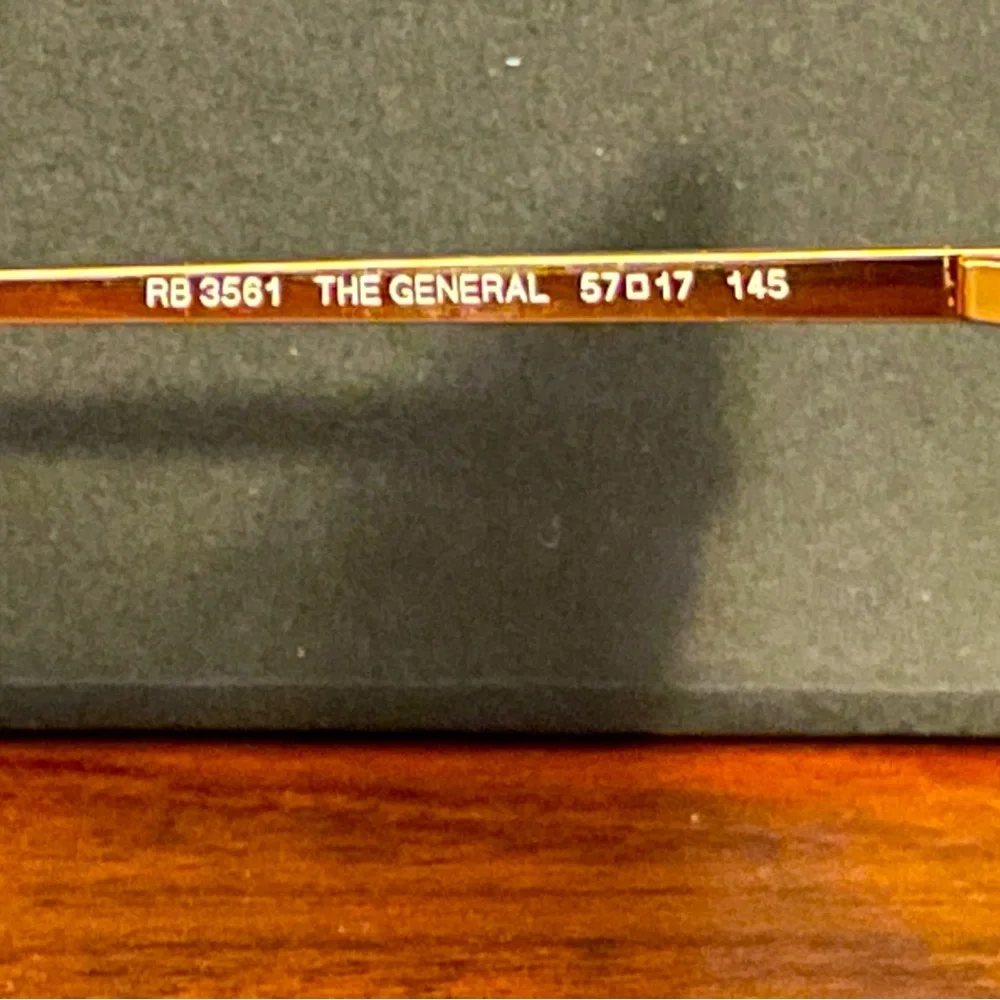 🆕 Ray-Ban RB3561 THE GENERAL Custom Sunglasses. Gold Frame, Polarized Green Lens - Picture 7 of 16